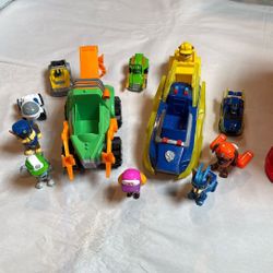 Paw patrol Toy Set + Arditex Paw Patrol Stool, Multi-Colour, 27 x 27 x 21 cm