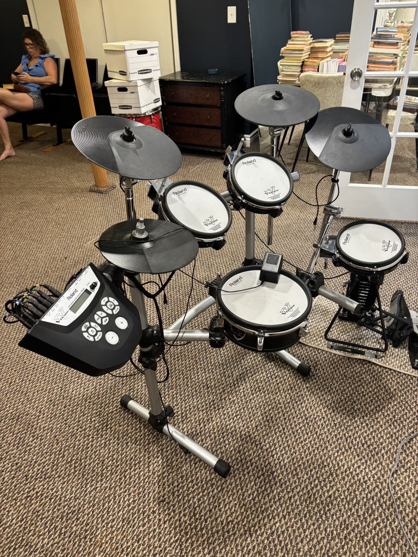 Roland-TD 6V -drums -Great Condition