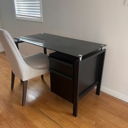Desk With Glass Top 