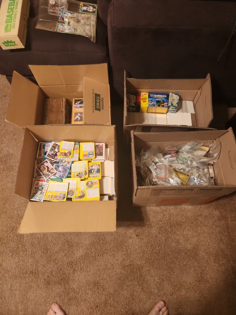 Bulk Sports Card Lot