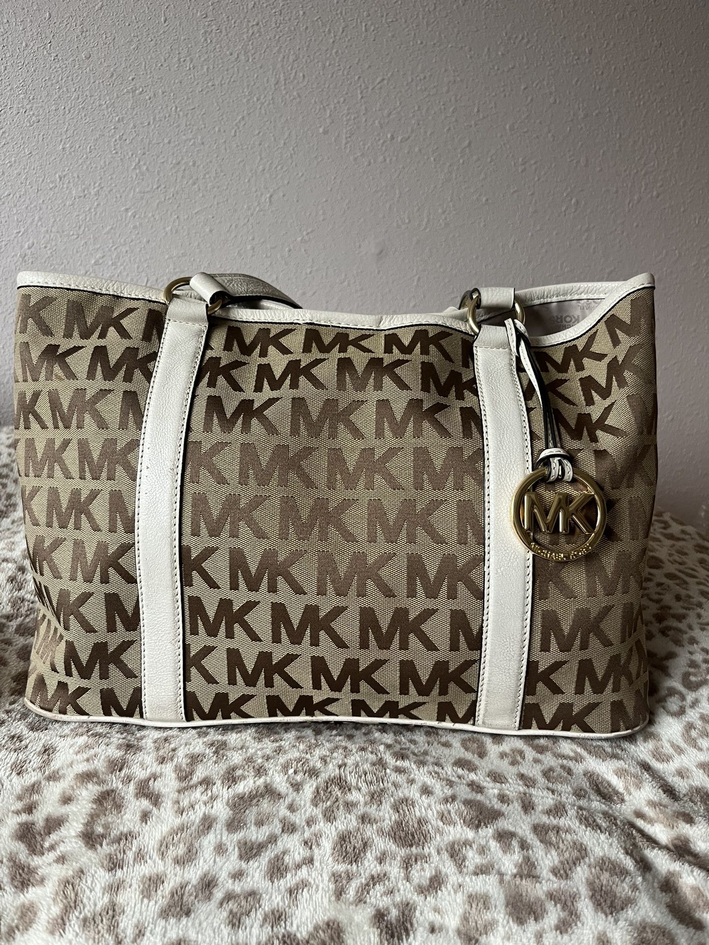 Michael Kors tote
