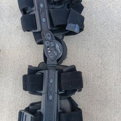 DonJoy TROM (Total Range of Motion) Advance telescoping knee brace. 
