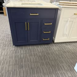 36” Bathroom Vanity In Blue 