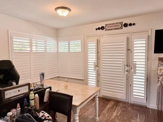 FREE Plantation Shutters (ESTIMATES & SAME DAY PRICING)- Custom, Hard Wood, Interior Window Treatments. Persianas de Madera. Se Habla Espanol.