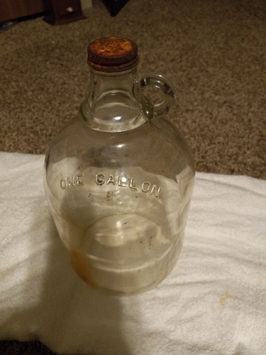 Vintage Glass One Gallon