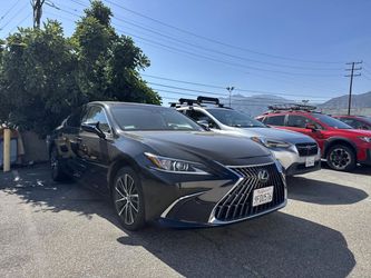 2023 Lexus ES 300h