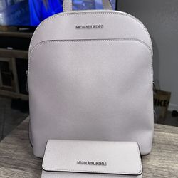 Michael Kors Backpack With Wallet 