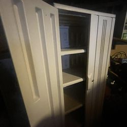 Storage Cabinet Heavy Plastic! Great For Garage Or Shed! 