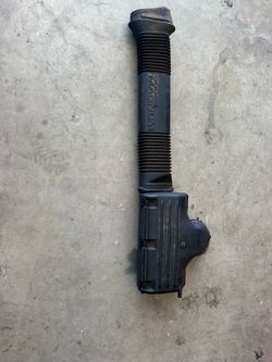 1998 Dodge Ram  Air intake original