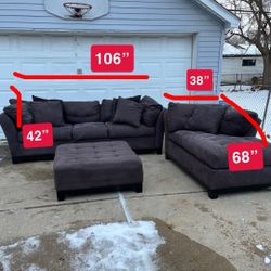 ( Free Delivery ) Gray Couch With Chaise And Ottoman 