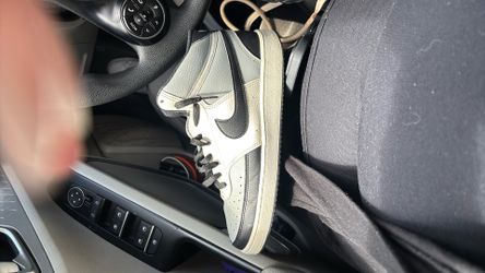 Nike Court Vision Mid Next Nature - Size 9