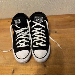 Converse All Star Mid Size 13 Barely Used