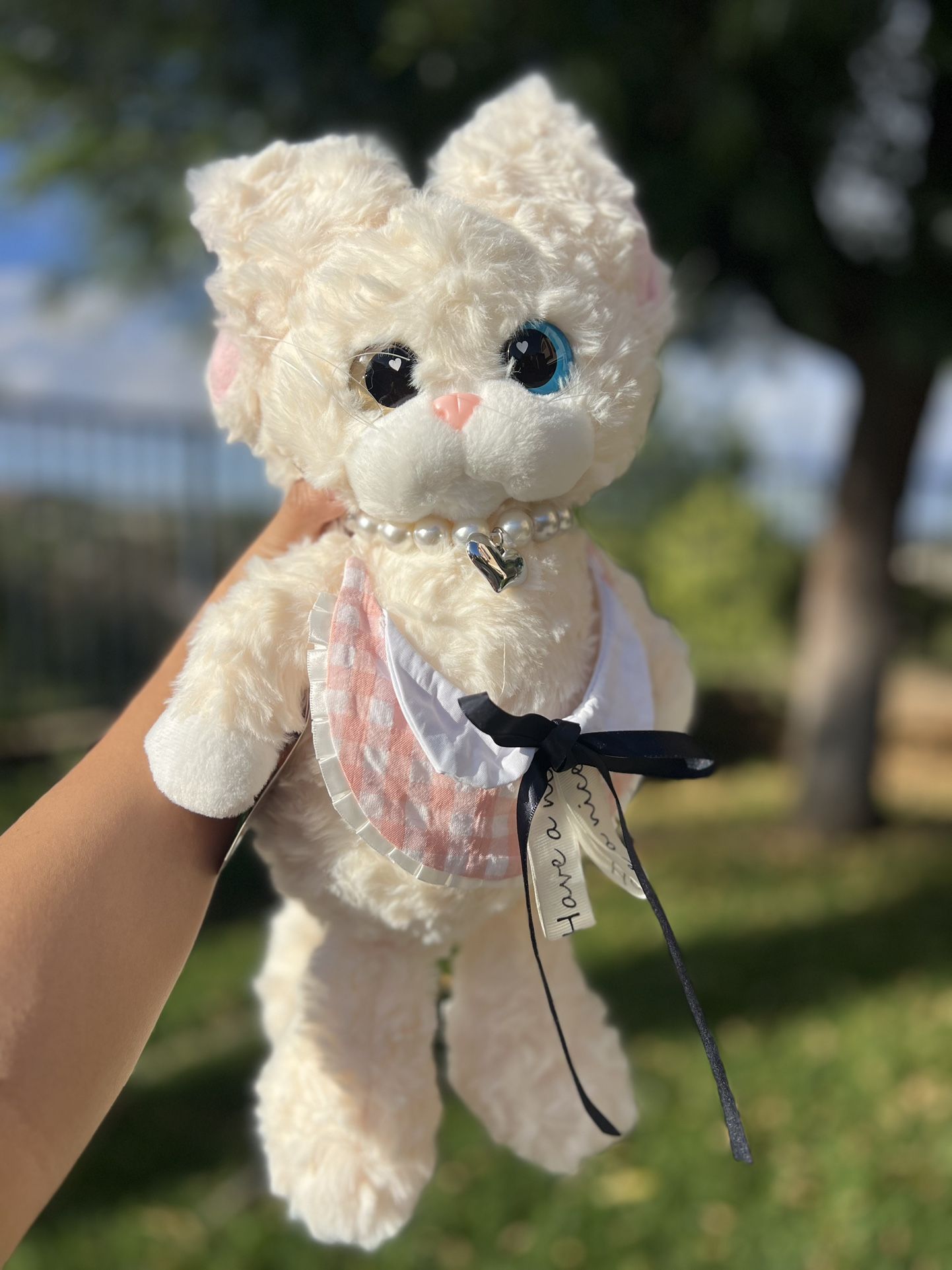 Halloween Plush Toy – White Cat Doll with Necklace