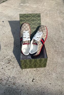 Gucci shoes