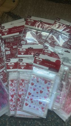 Valentines Gifts And Boxes
