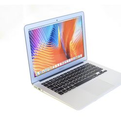 MacBook Air Silver 13 inch, i7 2,2ghz,8gb ram,128gb ssd
