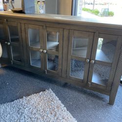 70” Large Tv Grey Tv Eta D Was $799 Now $500. Clearance Nice 4 Doors. 