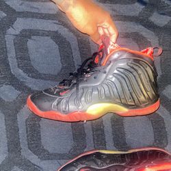 Size 7 2017 Nike Little FoamPosite One Dracula 