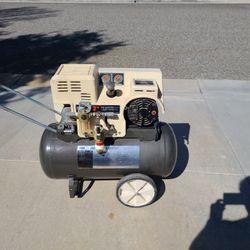 Compressor, Sears Best, 20 Gal, 220 Volt