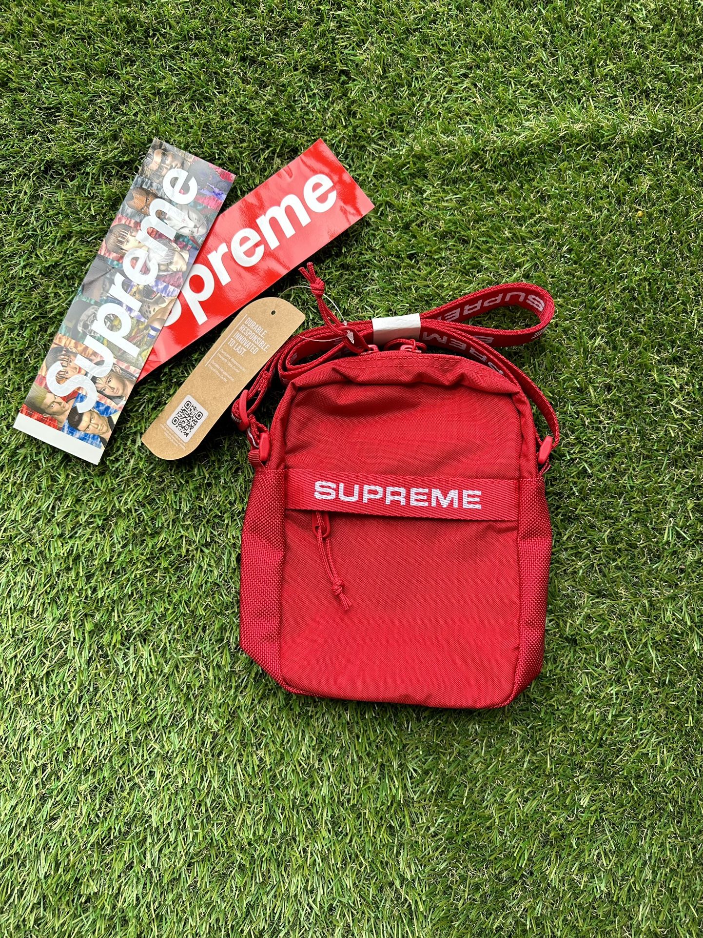 Supreme Shoulder Bag FW22 Red