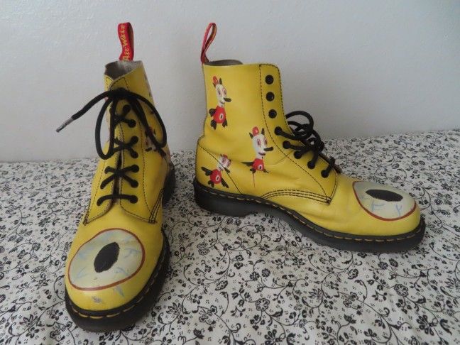 DR. Doc Martens Gary Baseman LIMITED EDITION, 8 Eye!! UK 11 US M 12 EU 46