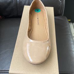 Lucky 🍀 Brand Shoes Size 8 