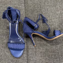 White House/Black Market high heels Royal  Blue size 6M