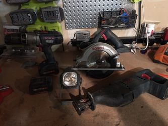 Bosch Cordless Tool Set