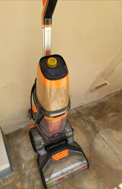 BROKEN Bissell Revolution Carpet Cleaner