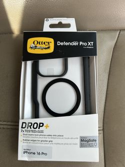 iPhone 16 pro defender pro xt