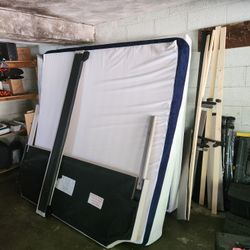 FREE MEMORY FOAM KING MATTRESS AND BOX SPRING