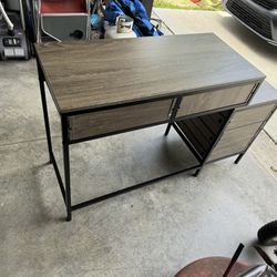 Computer Desk With 5 Drawers