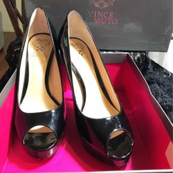 Black Patent Peep Toe