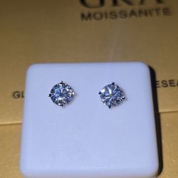 2 Carat Moissanite Studs