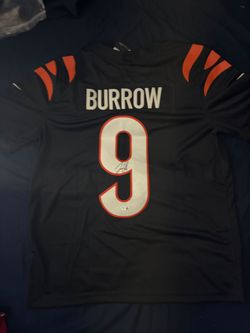 Joe Burrow sign jersey