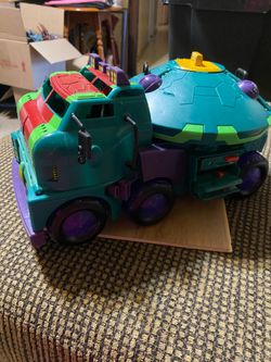 2018 Rise of the “Teenage Mutant Ninja Turtles” Turtle Tank Vehicle