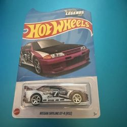Hot Wheels Skyline 