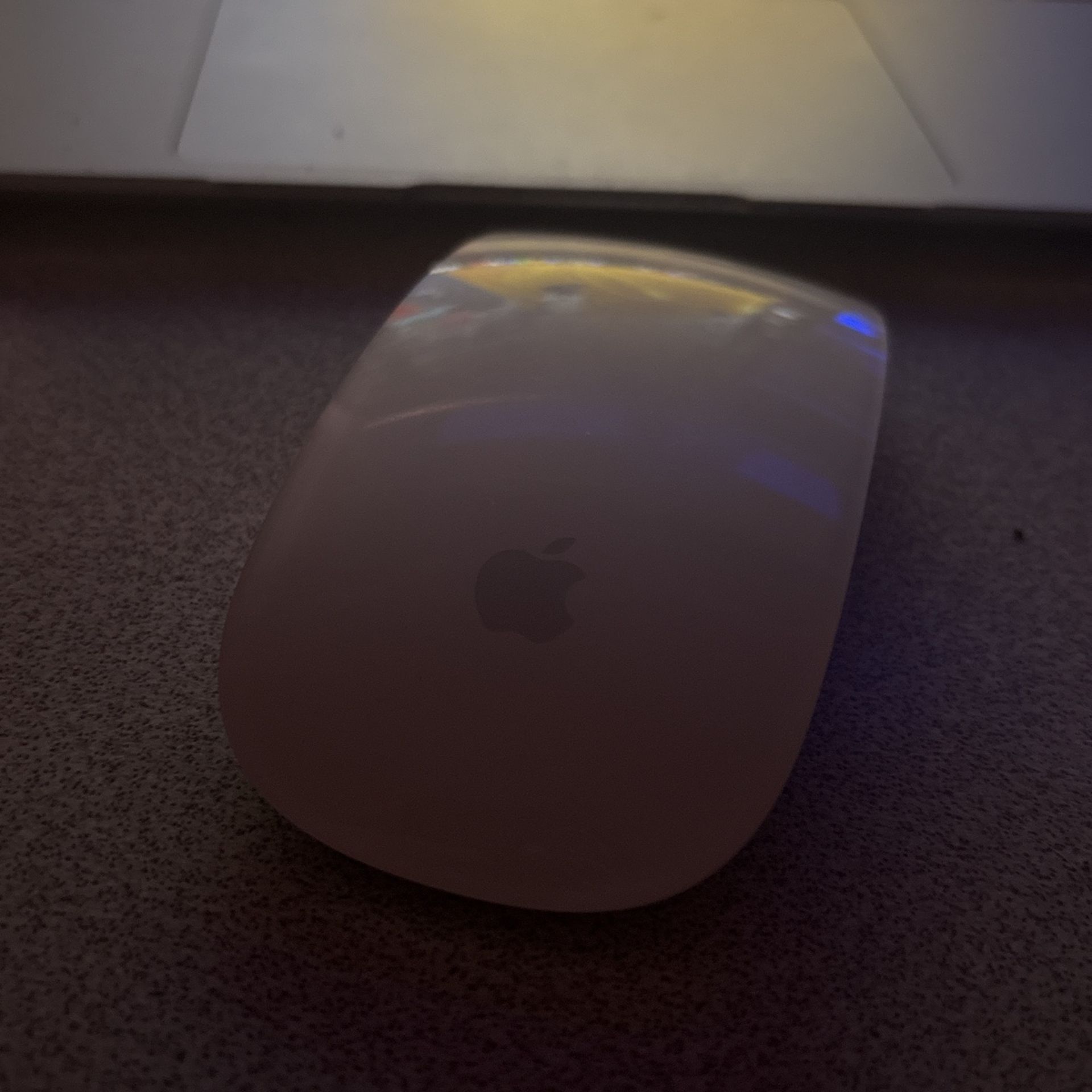 Apple Mouse 