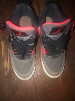 Retro 4s size / 8