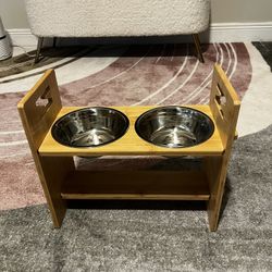 Brand New Elevated Dog Food Bowls Stand Whit Adjustable Height