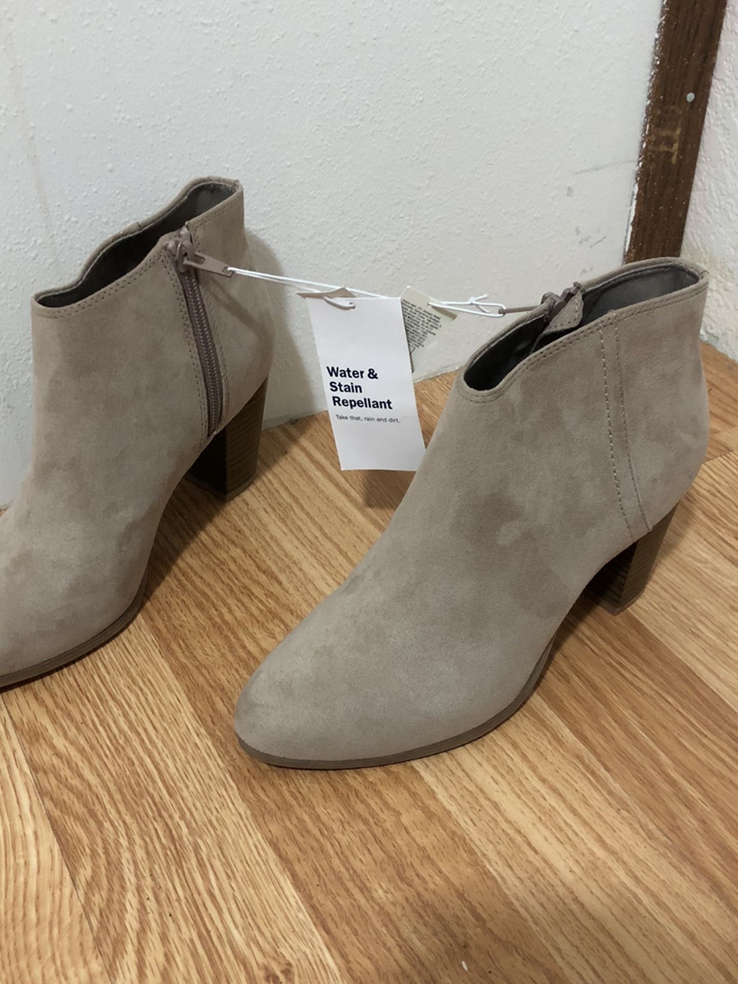 Old Navy Size 6 High-heels