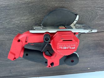 Milwaukee M18 FUEL Brushless Circular Saw (Tool Only)