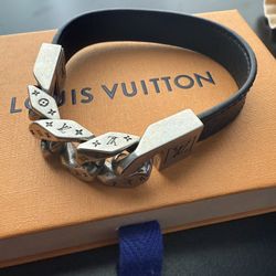 Men’s Louis Vuitton Bracelet 