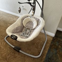 Graco Baby Swing