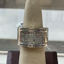 14K White-Gold Ring 18 Grams