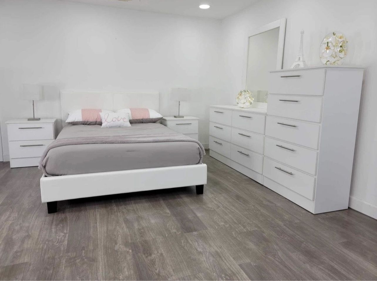 Bedroom Set - Juego De Cuarto