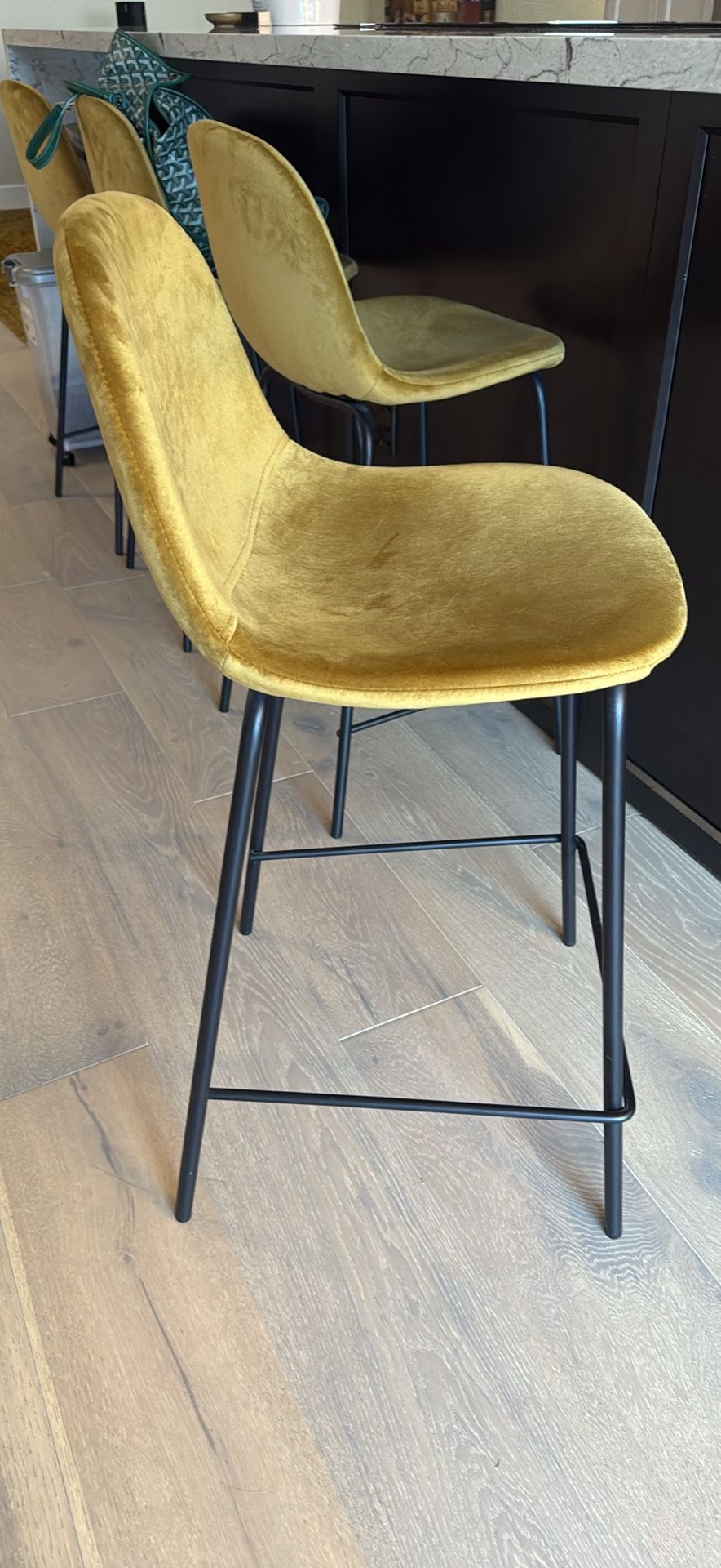 Counter stools set Of 4 