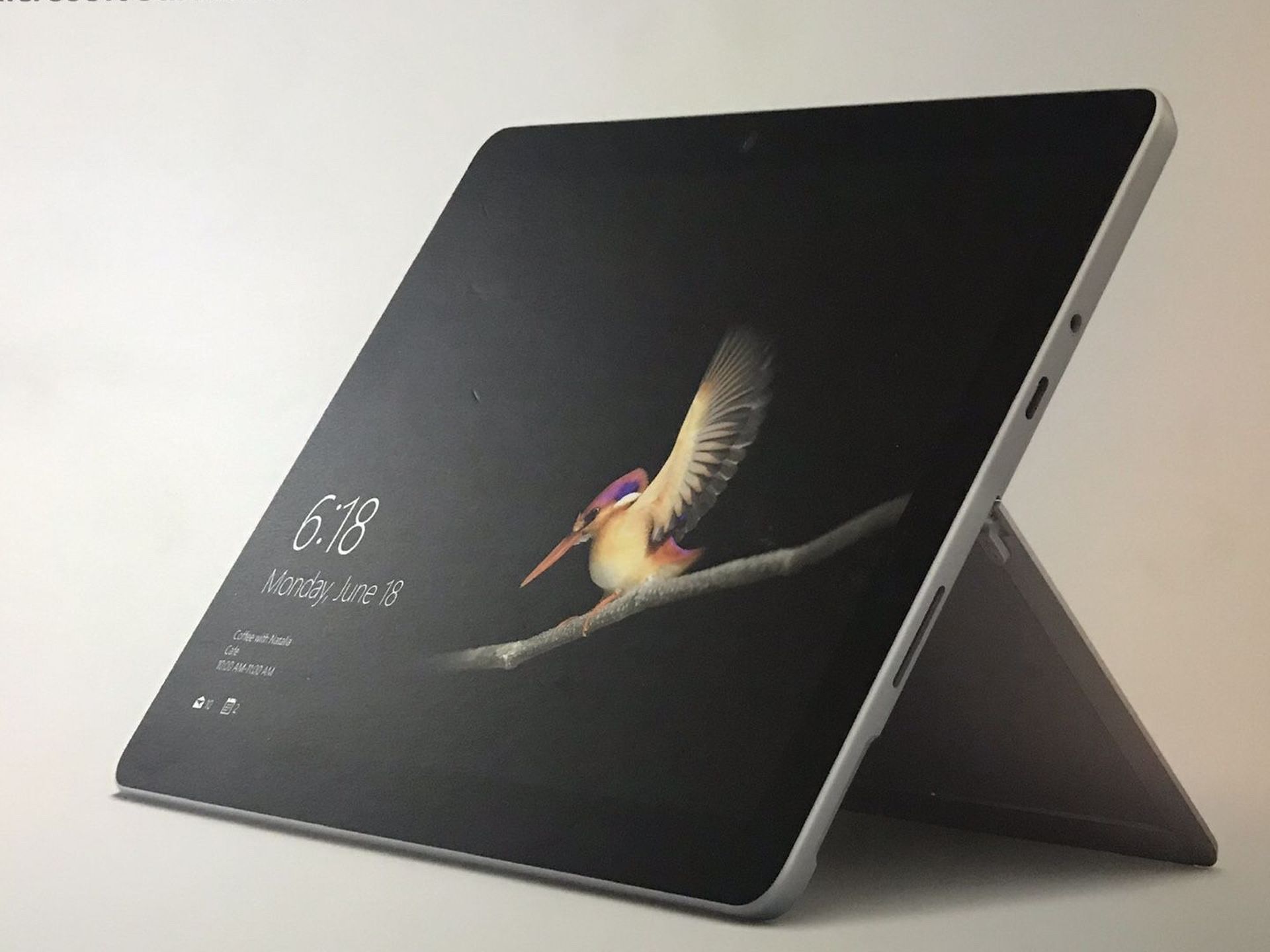 MICROSOFT SURFACE GO