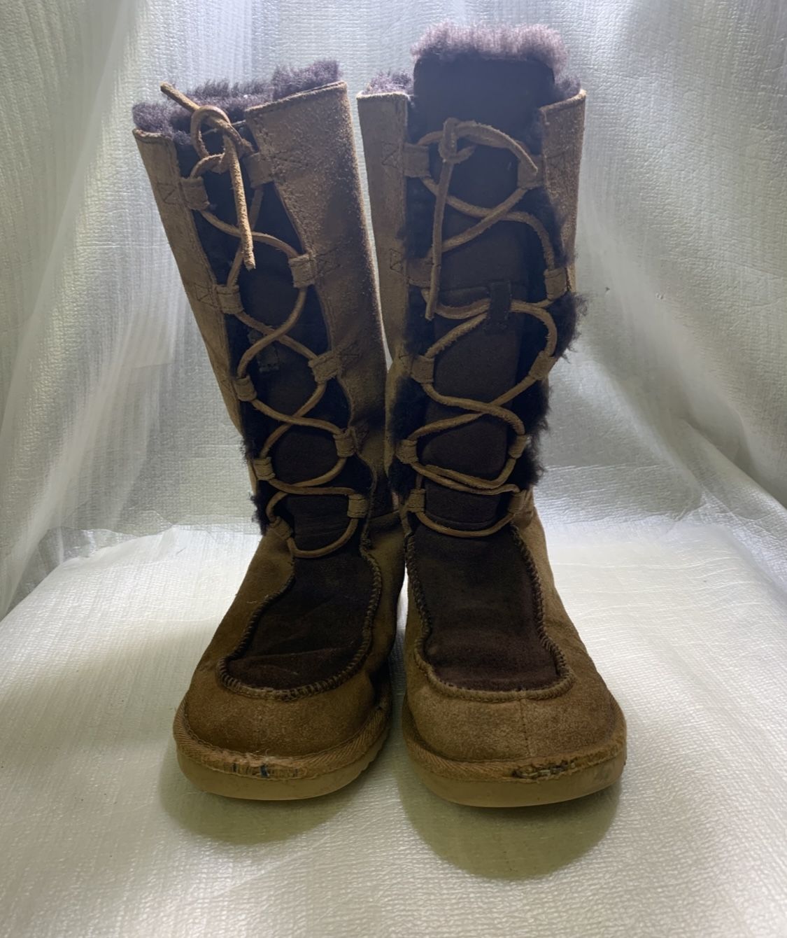 UGG Sheepskin Lace-Up Boots Size 3 | Brown Suede Fur Lined Winter Snow Boots