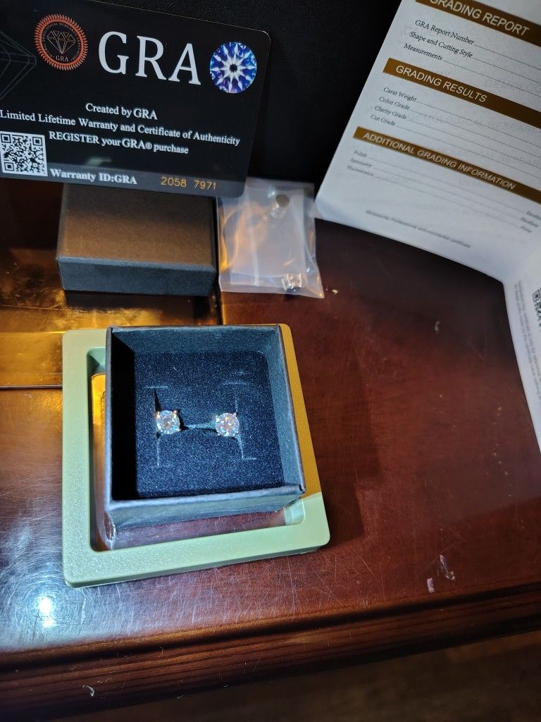 6.5mm Moissanite Diamond Magnetic Earrings